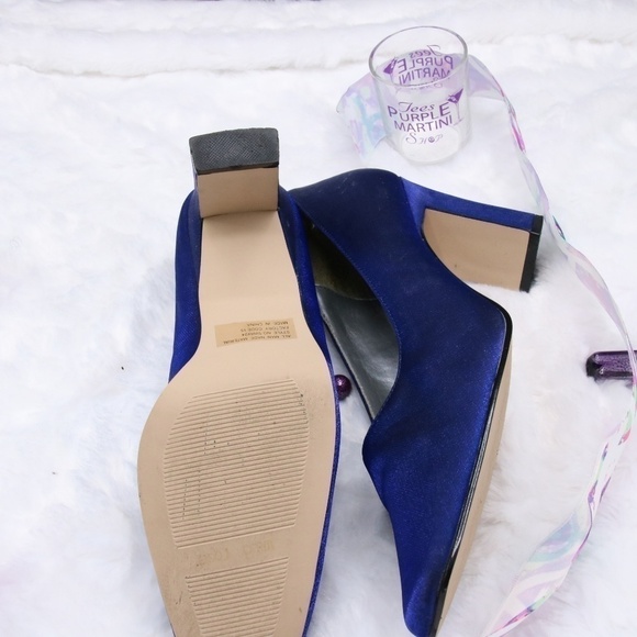 𝅺ROYAL Blue Satin Heels - Picture 5 of 8